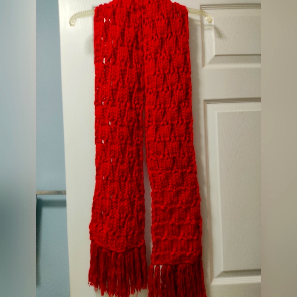 RED WARM WINTER SCARF handmade wool new